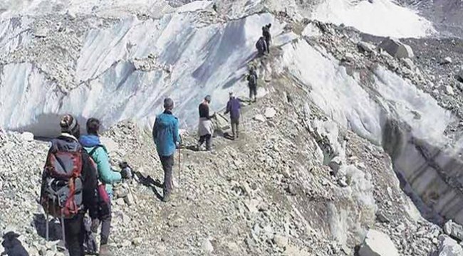 Army rescues 447 tourists in Nathu-La after snowstorm