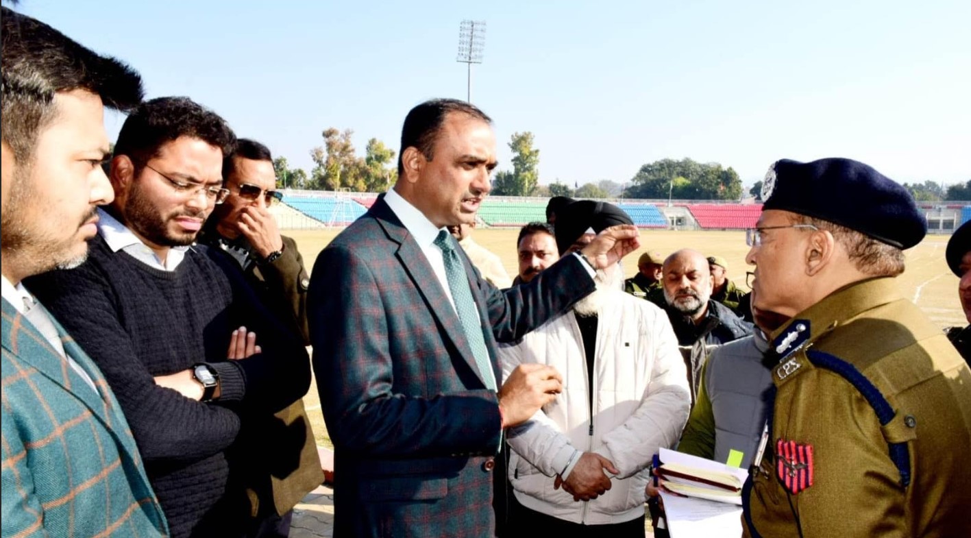 Div Com, ADGP Jammu visit MA Stadium to review arrangements for Republic Day-2025 celebrations