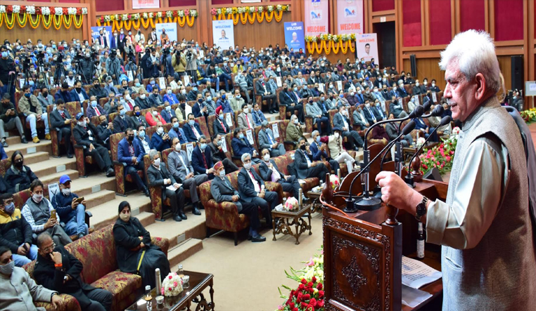 MoUs to attract investments worth Rs 35,000 crore for J&K power sector; would ensure the region’s energy security & 24-hour power supply: Lt Governor