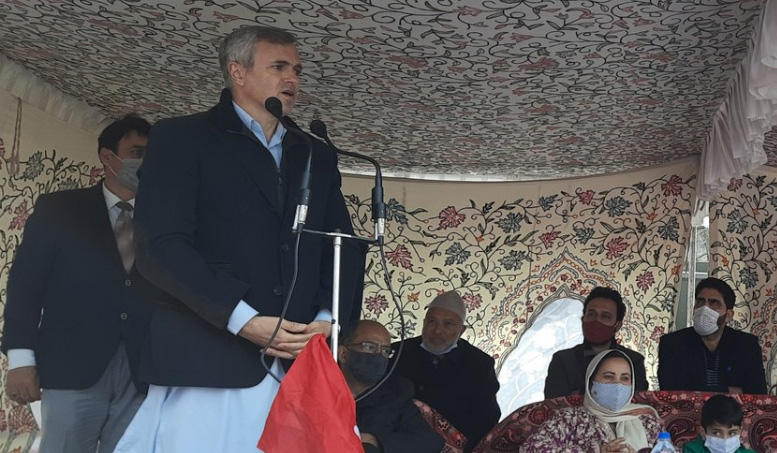 All age groups should be vaccinated for COVID-19 to bring wastage down: Omar
