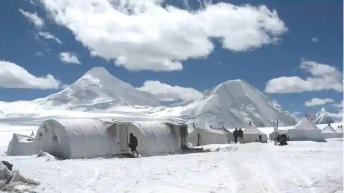 Indian troops hold positions at LAC in Ladakh braving PLA and polar temperatures