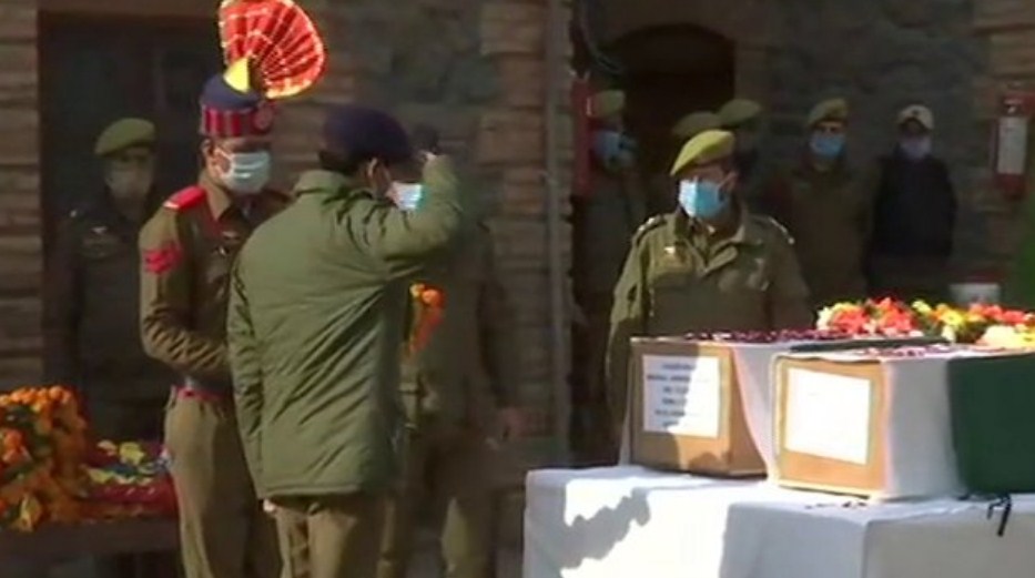 Glowing tributes paid to SPO martyred in Srinagar