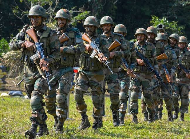 Pakistan Army violates ceasefire along LoC in Poonch for second consecutive day