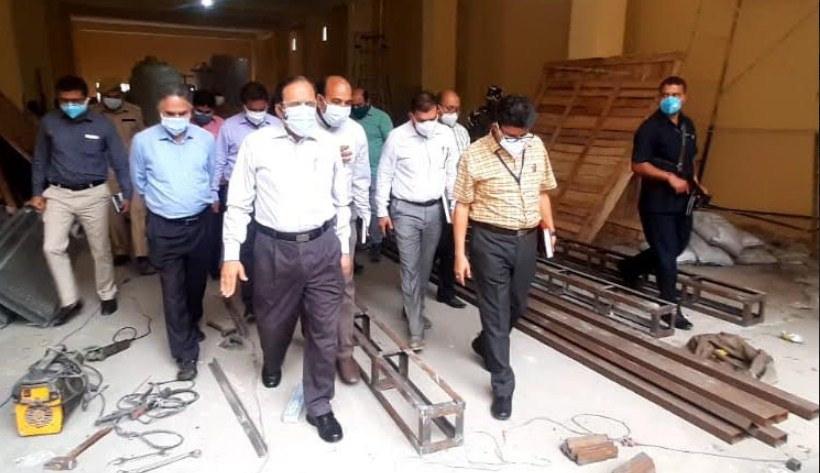 Advisor Bhatnagar visits GMC Jammu, reviews progress of construction of new Oxygen Generation Plant