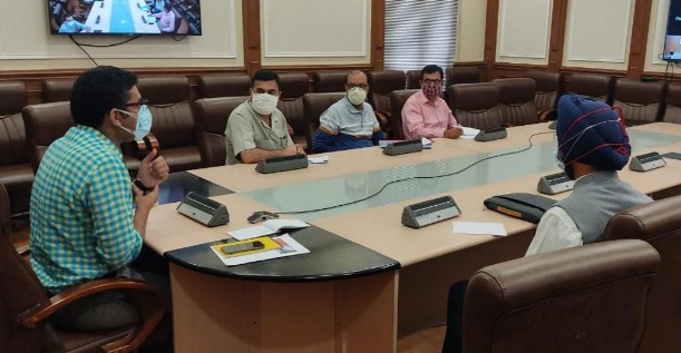 COVID: J&K Govt finalises modalities for active involvement of PRIs, Youth in containment efforts