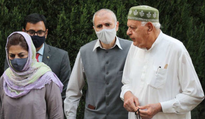Amid speculations, PAGD comes alive in J&K again