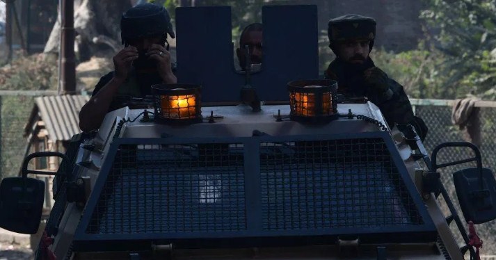 Pampore encounter: Two LeT militants killed, 1 surrendered