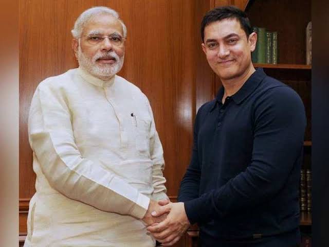 PM thanks Aamir Khan for backing move to stop single use plastic 