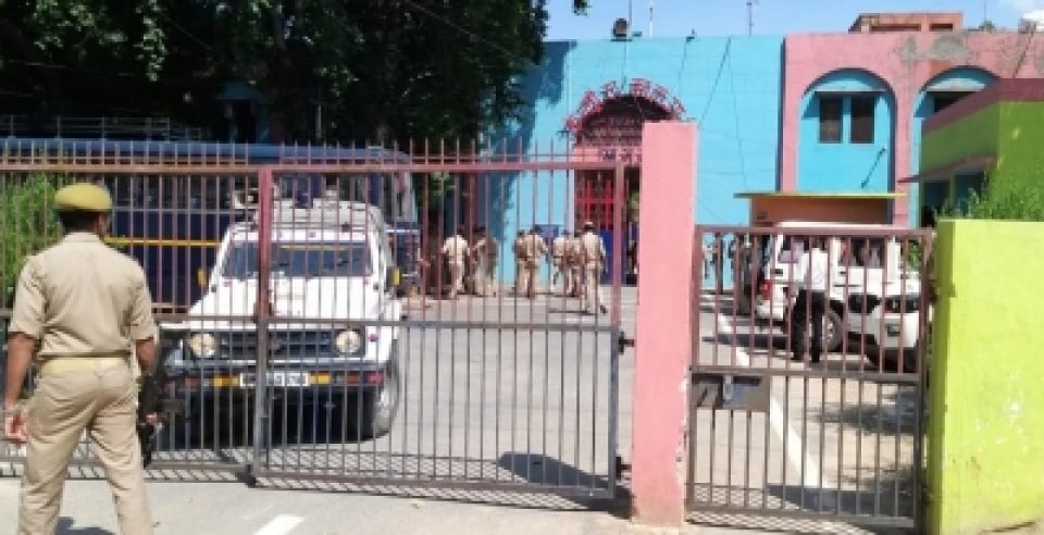 30 more prisoners from J&K shifted to Agra