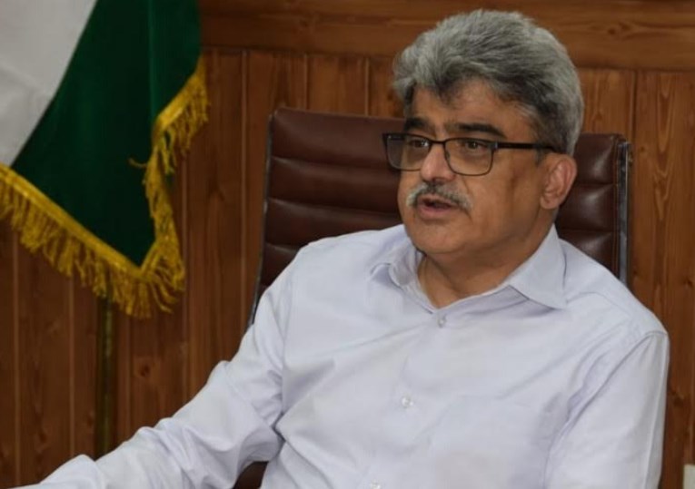 CS assesses promotion plans for Handicrafts, MSMEs in J&K