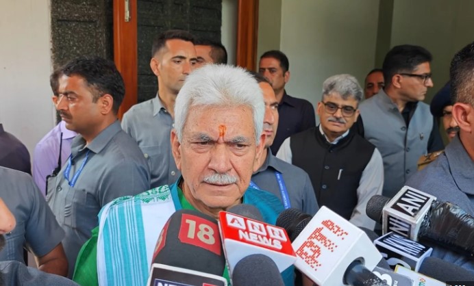 Possibly 2 foreign terrorists involved in Ganderbal terror attack: J&K LG
