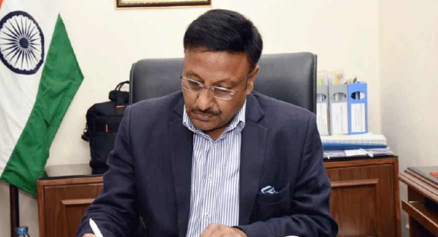 Rajiv Kumar takes charge as the new Election Commissioner of India