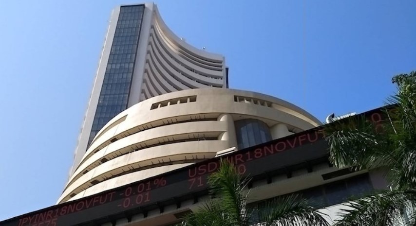 Indian stocks open with minor fall; investors glued to US Fed outcome