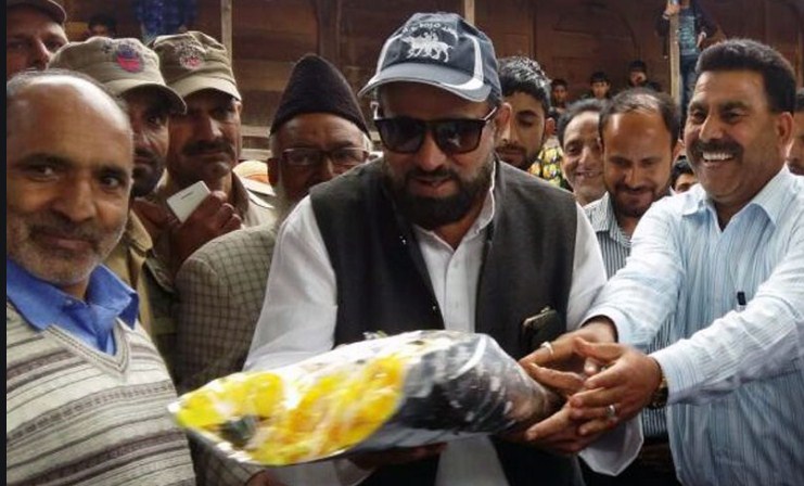 PDP leader Shah Mohammad Tantray resigns from party, says Article 370 was 'dead stock'