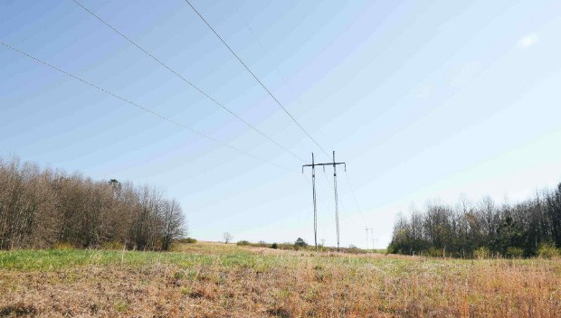 PDD daily-wager dies while repairing high-voltage power transmission line in J&K's Rajouri