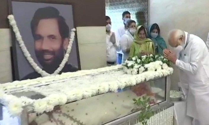 PM Modi, President Pay Last Respects To Ram Vilas Paswan In Delhi