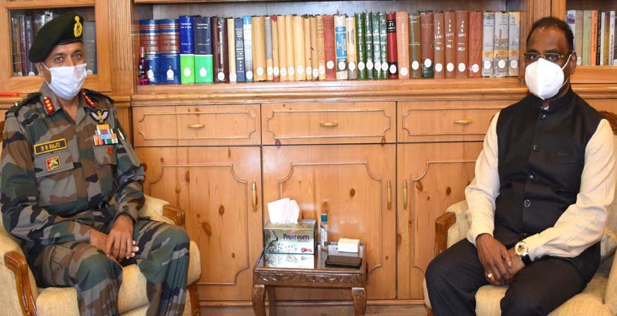 GoC 15 Corps calls on Lieutenant Governor