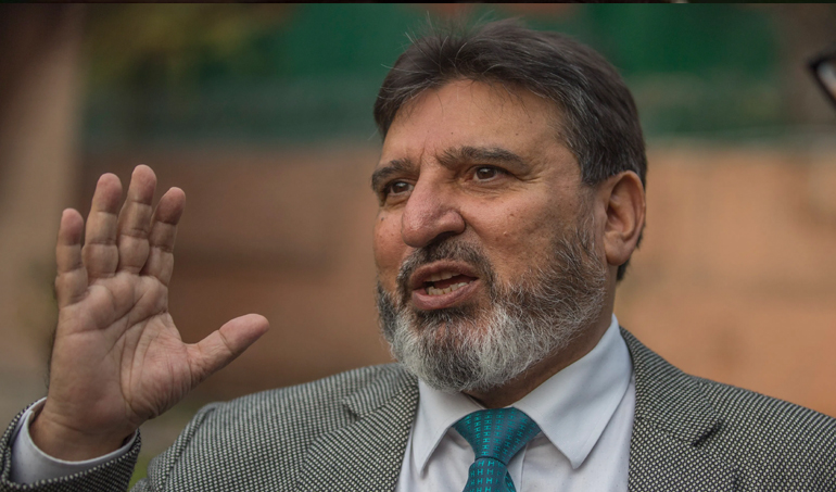 It took Sheikh Abdullah 22 years to realize right track, PAGD did it in less than a month: Altaf Bukhari