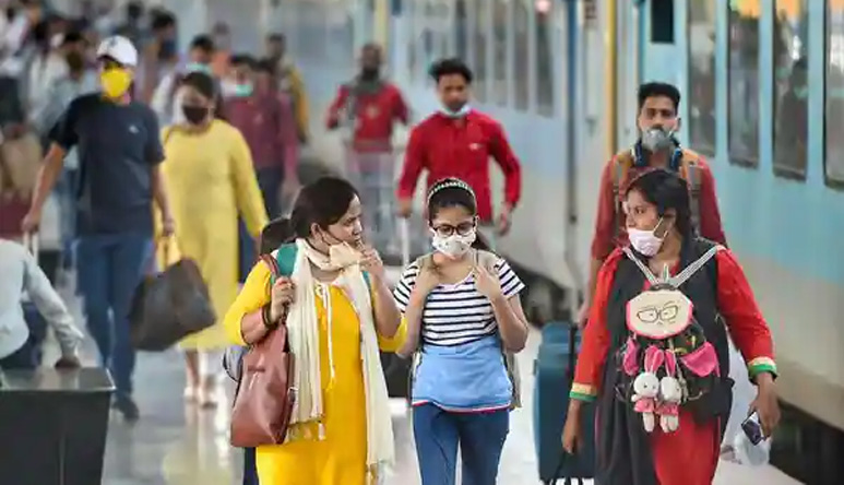 Covid: Not wearing mask in Railway premises will attract fine up to Rs 500
