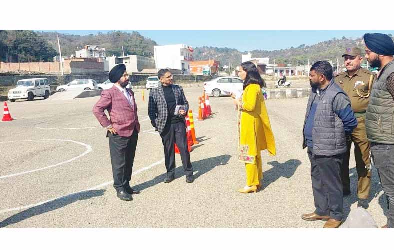 Transport Commissioner inspects Driving License Test Ground