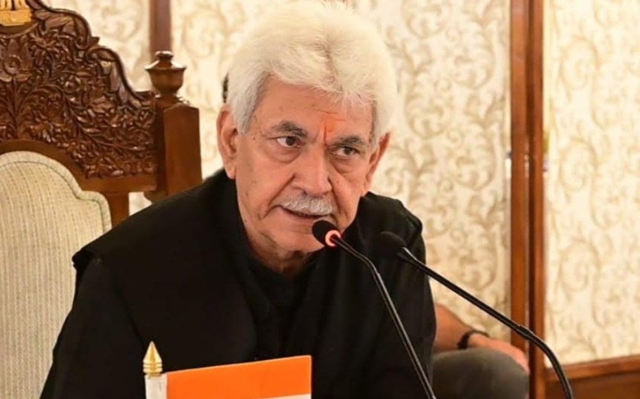 Lt Governor Chairs review meeting on the security situation & progress of various development projects with DCs, SSPs of Kashmir Division