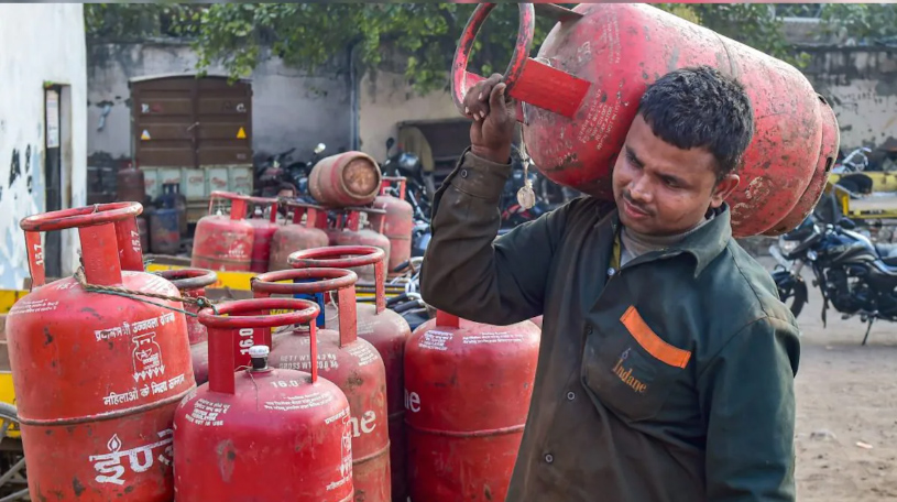 Commercial LPG cylinder prices slashed by Rs 36, domestic unchanged