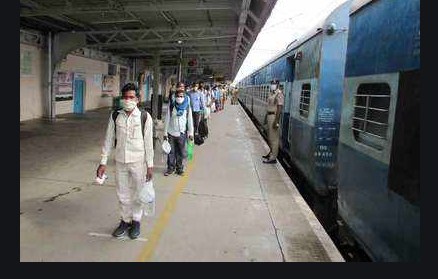 Three Shramik Special trains with 4,575 leave for Chhattisgarh, MP