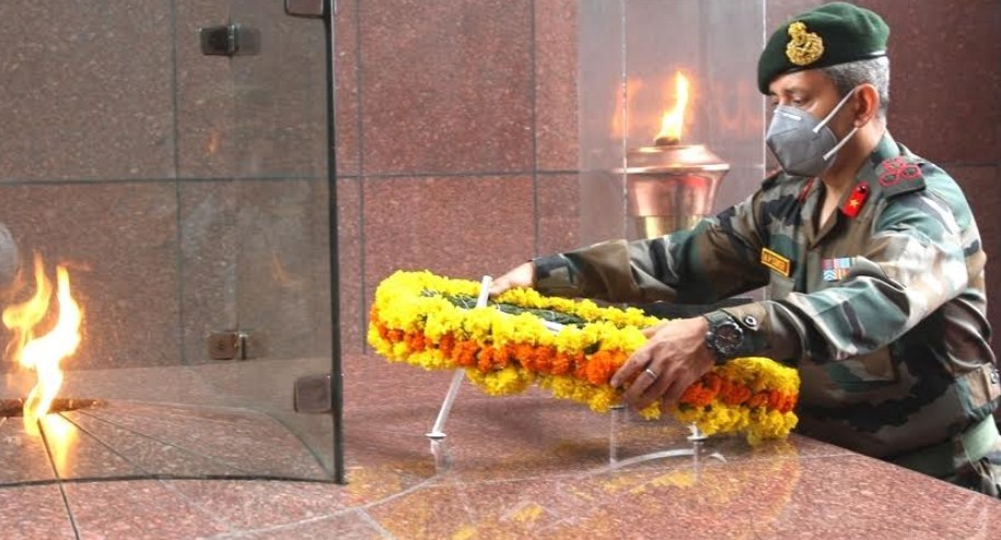 Swarnim Vijay Mashaal at Balidan Stambh, Jammu