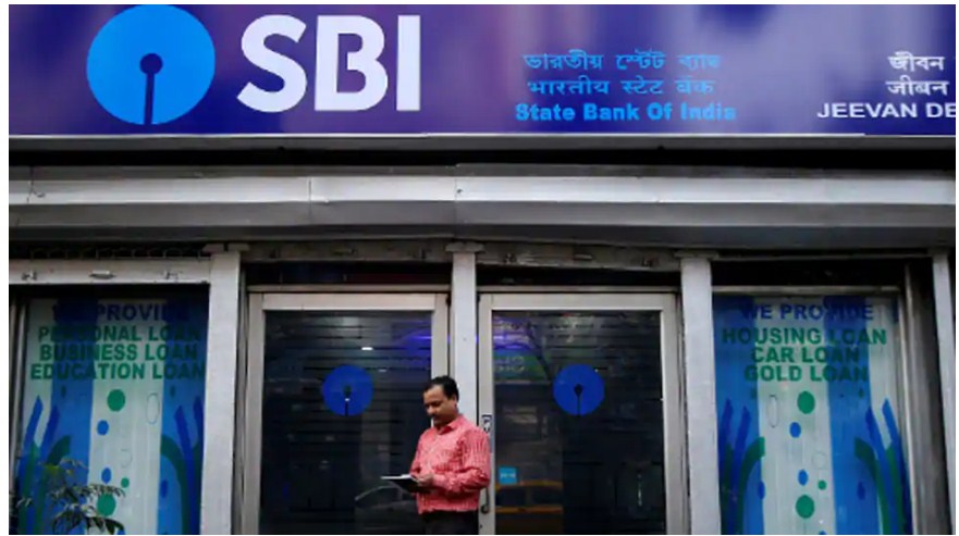SBI SO Recruitment 2020: Over 400 vacancies announced; check job details, last date of application