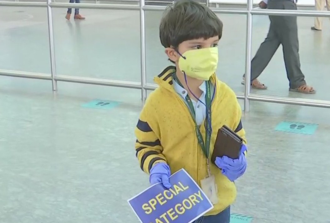 5-year-old flies alone from Delhi, mother receives him at Bengaluru airport