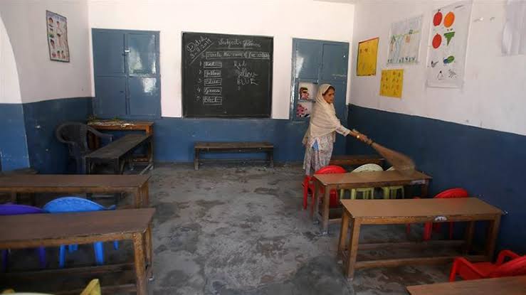 Examinations in Kashmir likely to be held on time amid dismal attendance in schools 