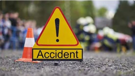 Two killed and three injured in an early-morning accident at Chingus on the Rajouri Jammu–Poonch Highway.