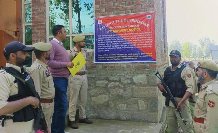 Srinagar Police Attach ₹3.5 Crore Drug Assets Under Nasha Mukt Abhiyaan