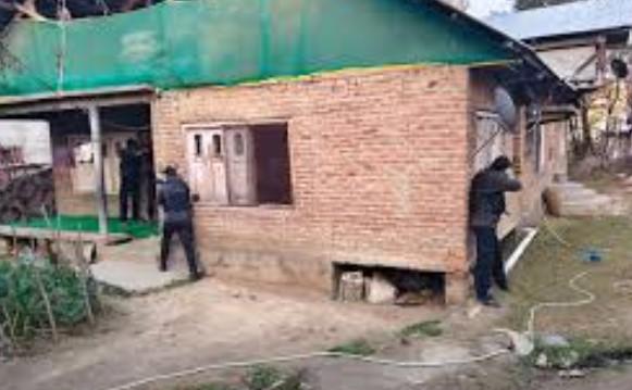 Anantnag Police continue raids on anti-national elements, launch CASOs at multiple locations