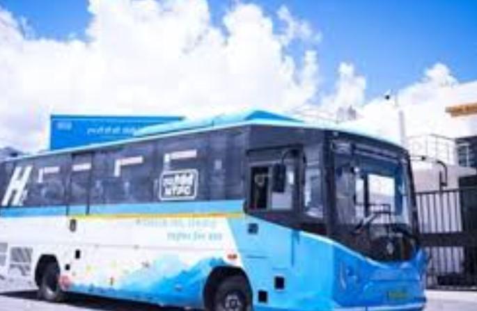 NTPC delivers 5 hydrogen fuel cell buses to SIDCO for commercial operations in Leh