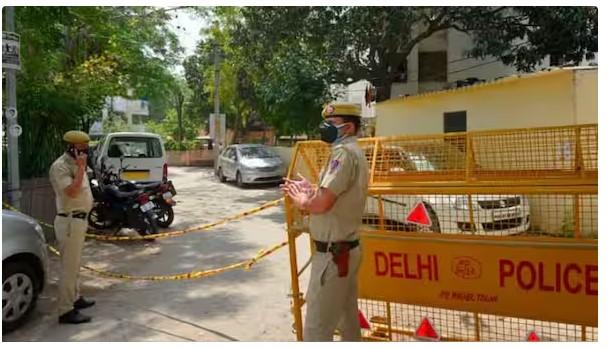 Kashmir-Haryana-UP terror module busted, 2,900 kg of explosives seized and eight arrested including doctors