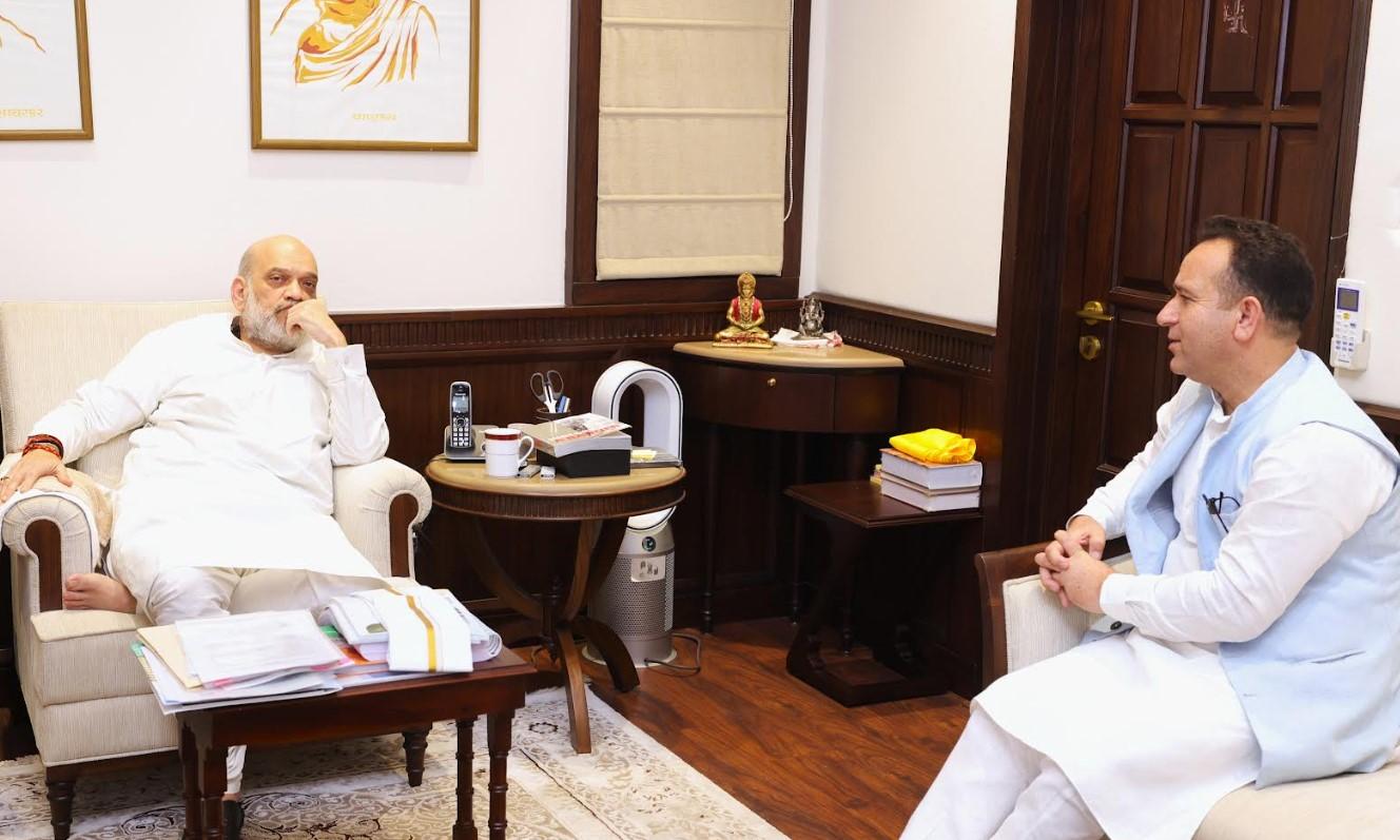 Sunil Sharma meets Amit Shah, discusses Security, development, Budget issues