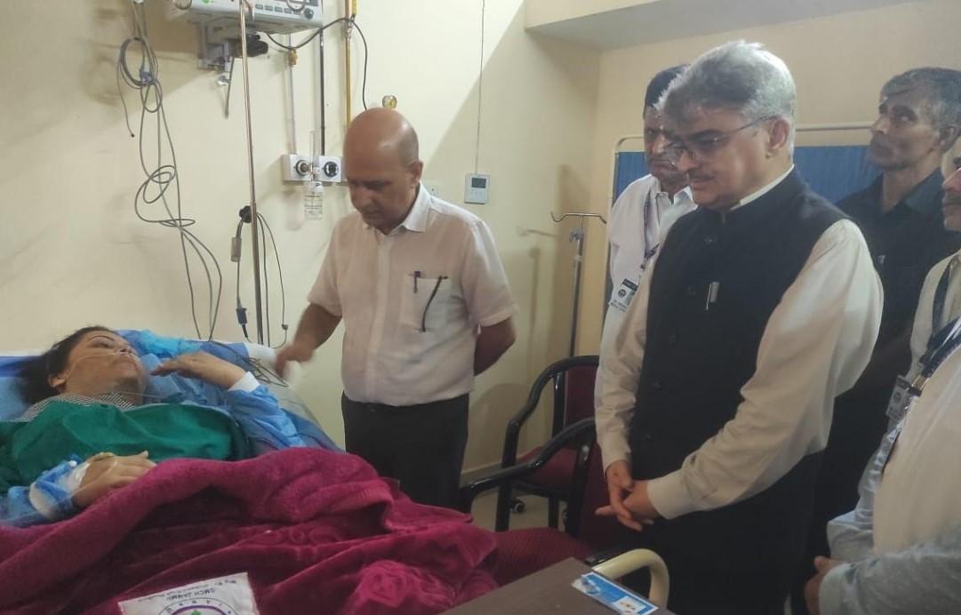 CS meets Reasi accident victims, offers condolences to SSP’s family