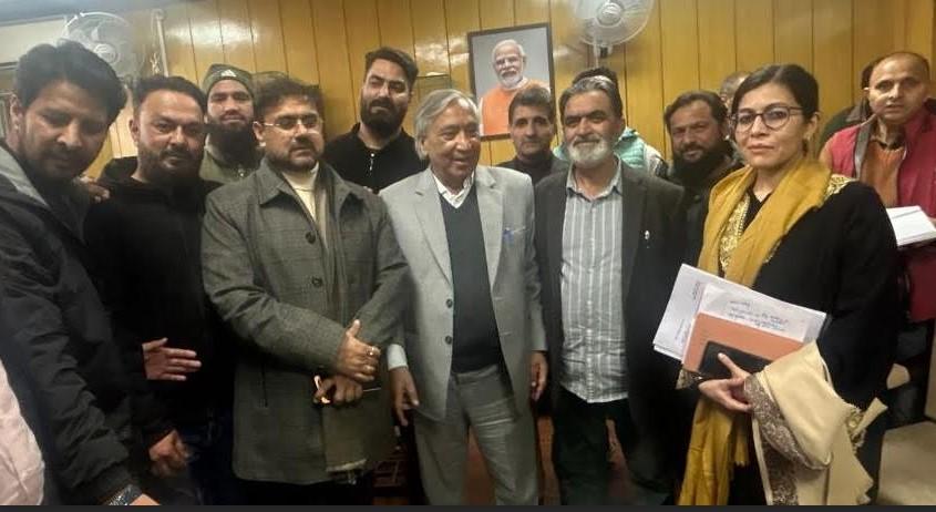 Issues of Kashmir Tourist Drivers to get swift resolution: Satish Sharma