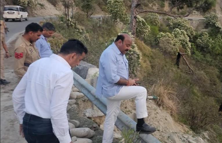 Deputy CM calls for safety alignment of Ramnagar accident site, says responsibility to be fixed