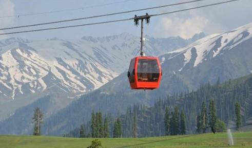 Gulmarg Gondola Remains Suspended, No Timeline Yet for Resumption