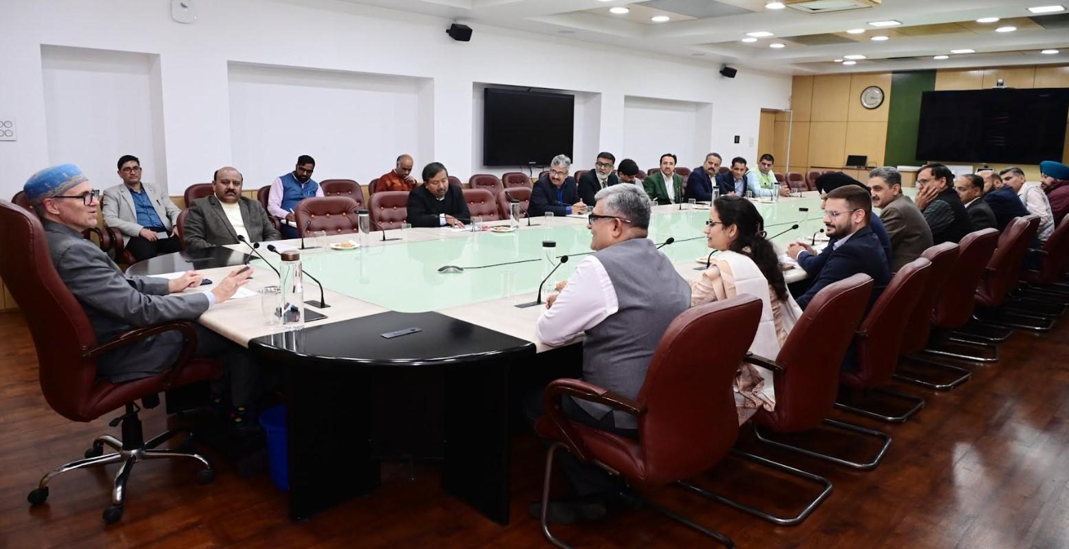 CM Omar Abdullah advocates collaboration of Industries with National Stock Exchange