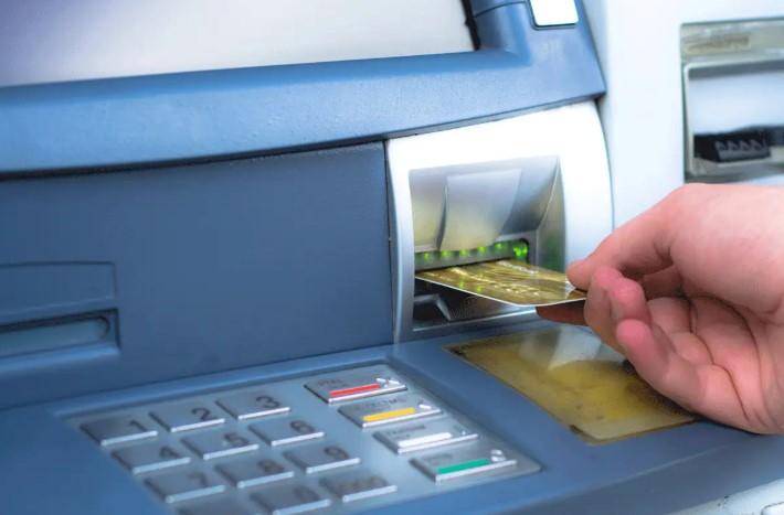 ATM usage cost up by Rs 2 to Rs 23/withdrawal after free monthly usage limit