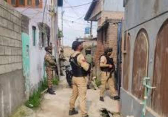Police conduct searches at 13 locations across Srinagar in ongoing crackdown on terrorism
