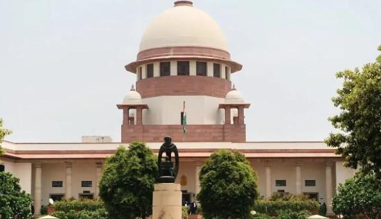 Unregulated online gaming apps have links to terror financing, money laundering: Centre to SC