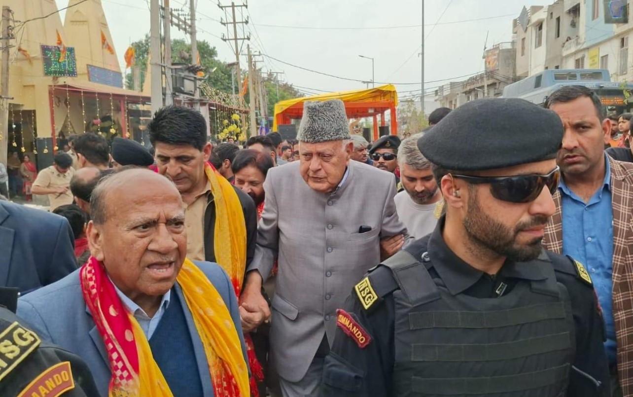 Dr. Farooq Abdullah joins Maha Shivratri celebrations, Calls for communal harmony in J&K