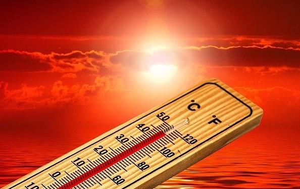Heatwave grips J&K as temp settles above normal; Jammu sees season’s hottest day at 44.4°C, Sgr seethes at 33.5°C
