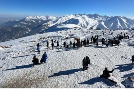 Admin bans trekking, camping at Margan, Sinthan Tops, cites security concerns