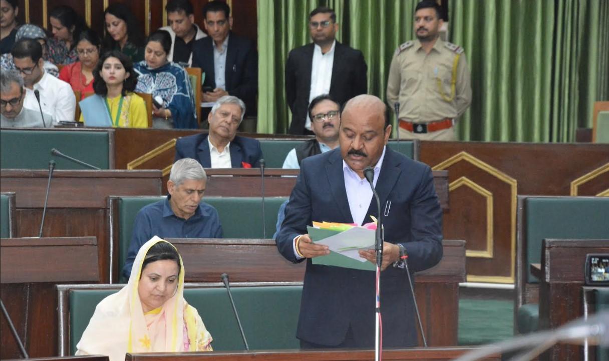 Govt identifies 5000 kanal land for establishment of Industrial estates in Kashmir: Dy CM