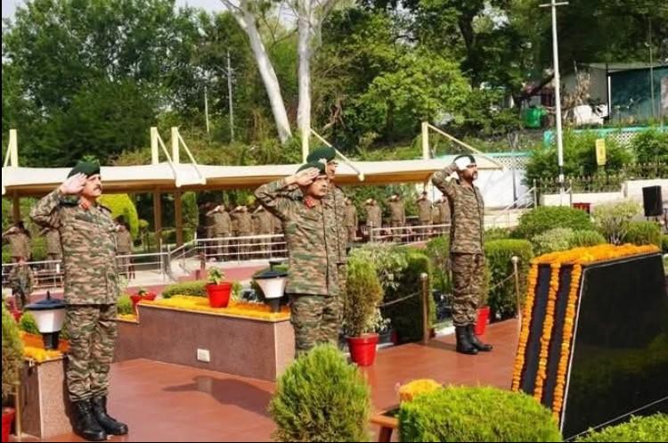 J-K: Lt Gen Kumar relinquishes charge of northern command after 15-month tenure